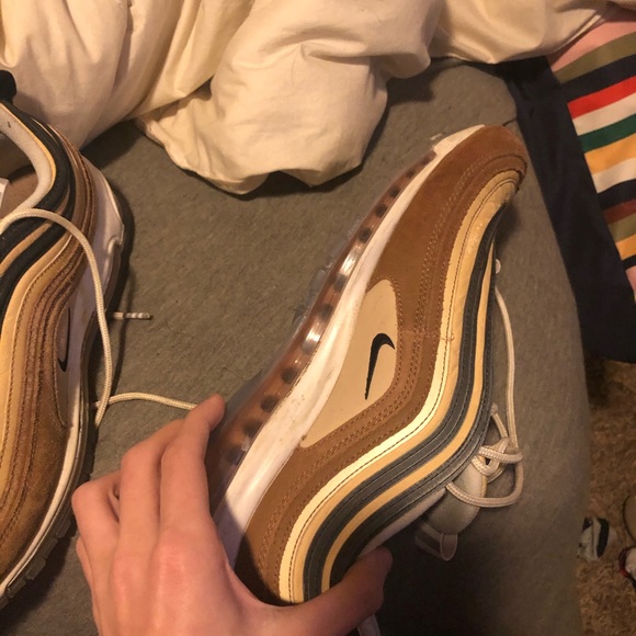 Air max 97s - Picture 4 of 4